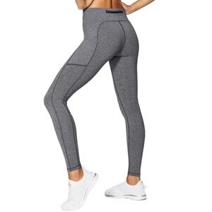 Lululemon Speed Up Tight *28"
Heathered Black (First Release) size 4
